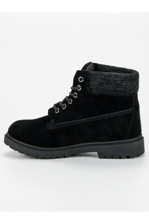 Bottes noires Bottes noires