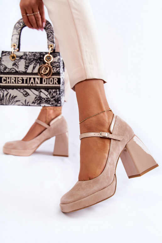 Chaussures en daim à talon large beige Tina