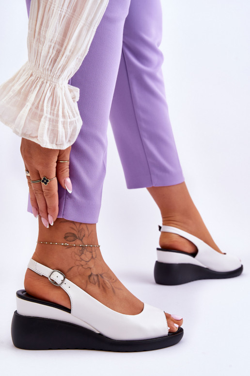 Sandales blanches de Sergio Leone... Sandales blanches de Sergio Leone...