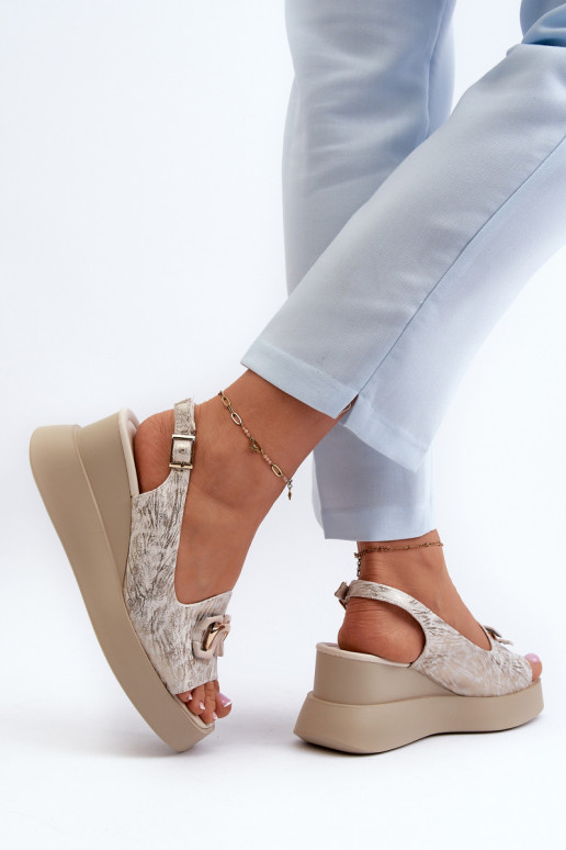 Sandales à plateforme pour femmes avec ornements de couleur or Janesca