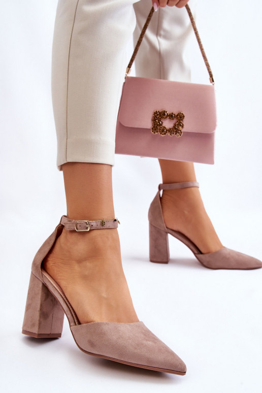 Escarpins en daim beige Lexie
