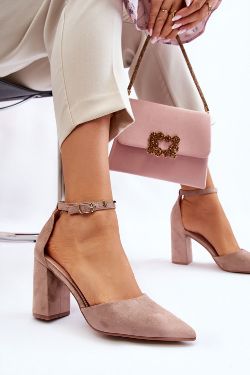 Escarpins en daim beige Lexie