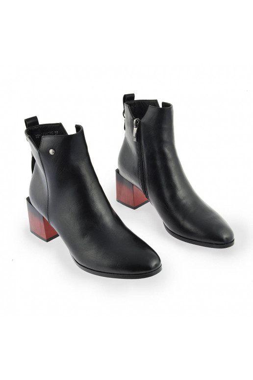 Bottines à talon épais, couleur noire Potocki