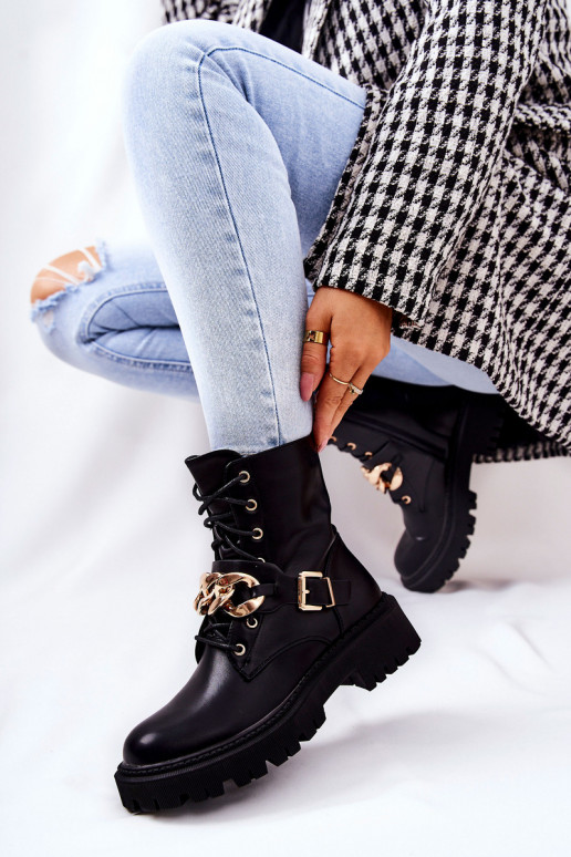 Chaussures pour femmes avec chaîne en noir
