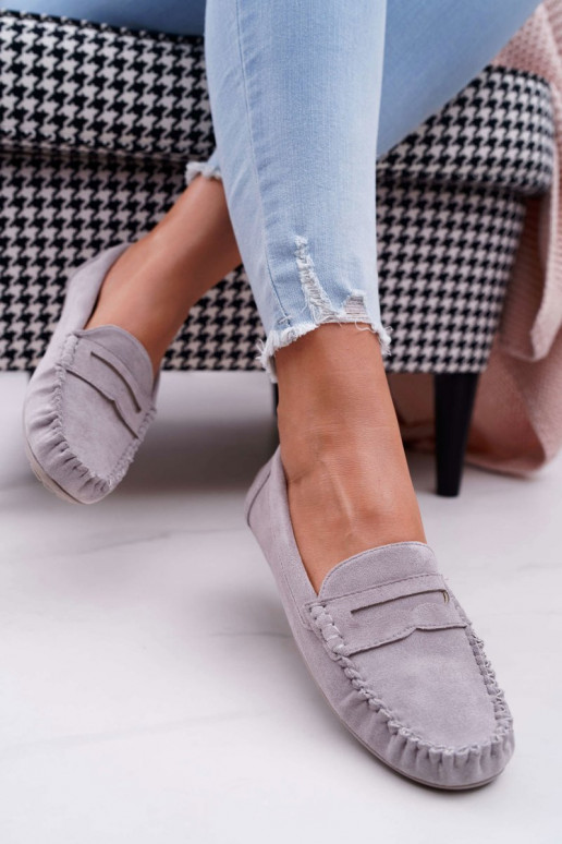 Mocassins pour femmes en daim gris... Mocassins pour femmes en daim gris...