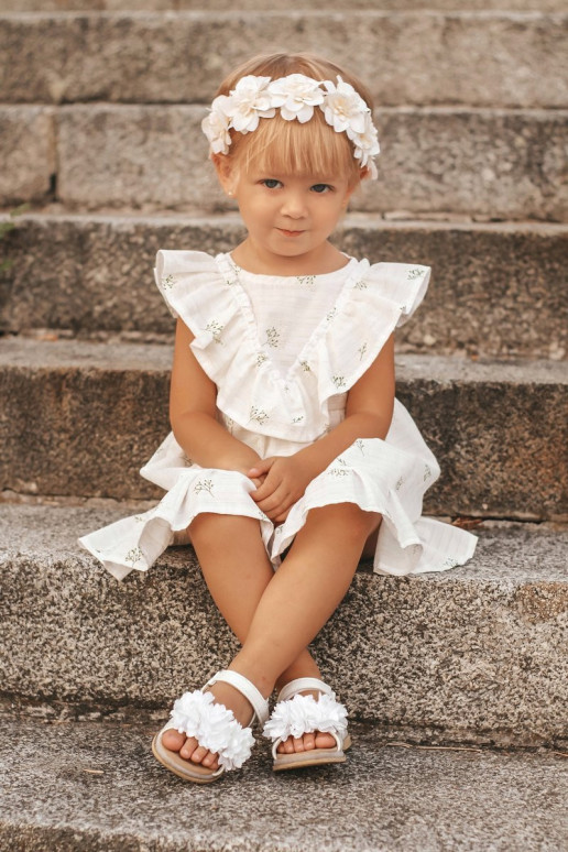 Sandales pour enfants avec des fleurs... Sandales pour enfants avec des fleurs...