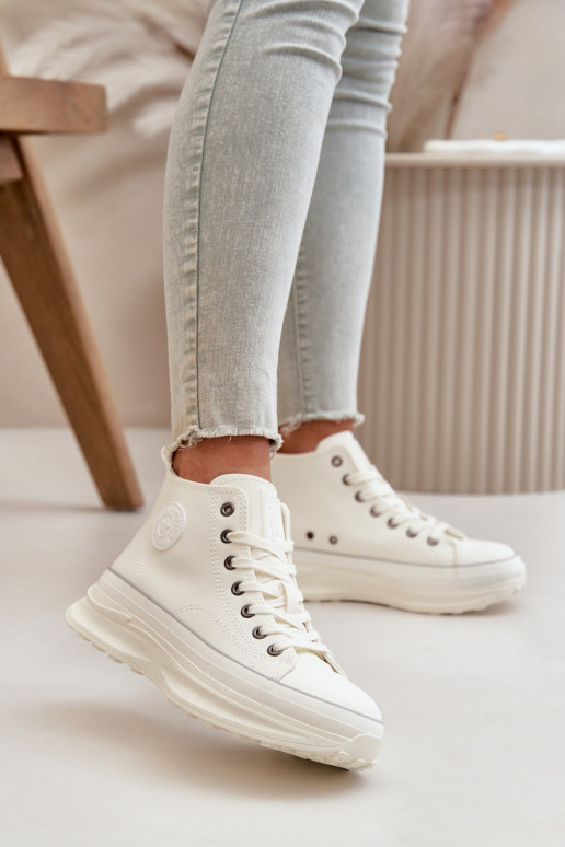Chaussures de loisirs avec une plateforme Eko Peau Big Star OO274064 couleur blanche