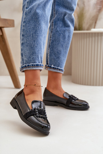 Mocassins laqués Féminin avec des ornements couleur noire Vinceza 58389 2