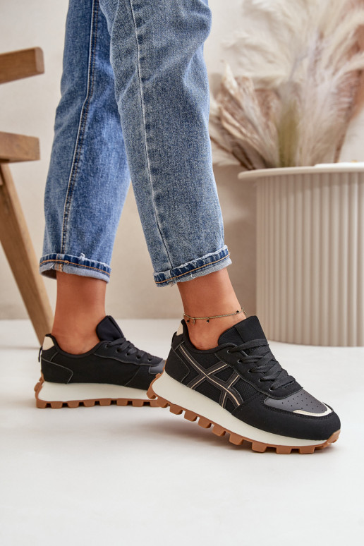 Chaussures modèle baskets baskets Féminin avec des lacets avec une plateforme couleur noire Mialunae