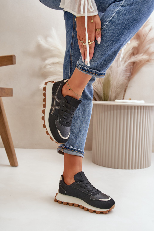 Chaussures modèle baskets baskets Féminin avec des lacets avec une plateforme couleur noire Mialunae