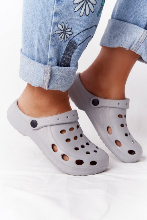 Chaussons couleur gris EVA