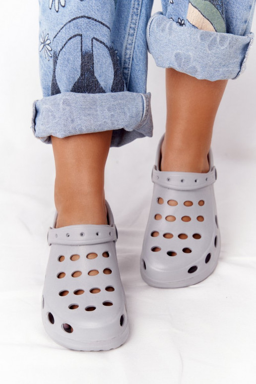 Chaussons couleur gris EVA