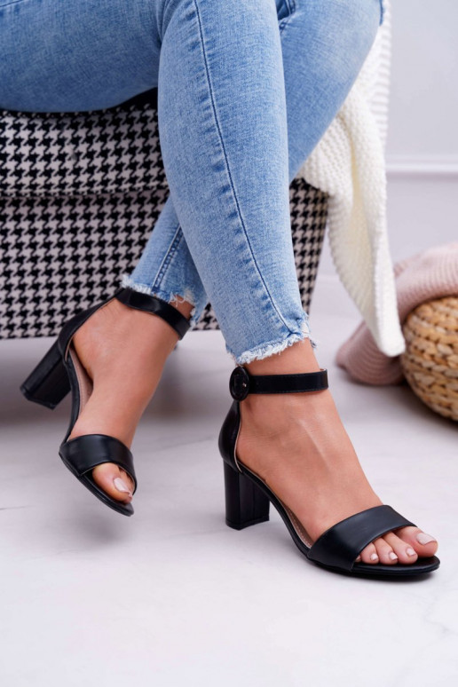 Sandales à talons hauts pour femmes de couleur noire Lexi