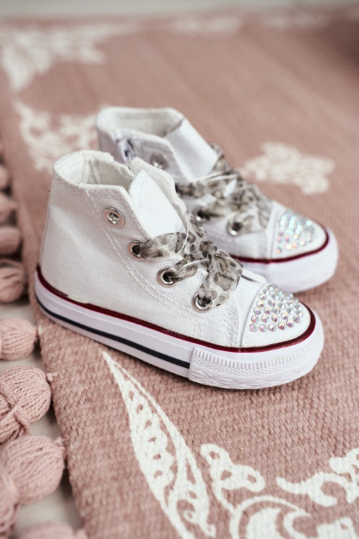 Chaussures de loisirs pour enfants avec œillets scintillants de couleur blanche Smile Chaussures de loisirs pour enfants avec œillets scintillants de couleur blanche Smile