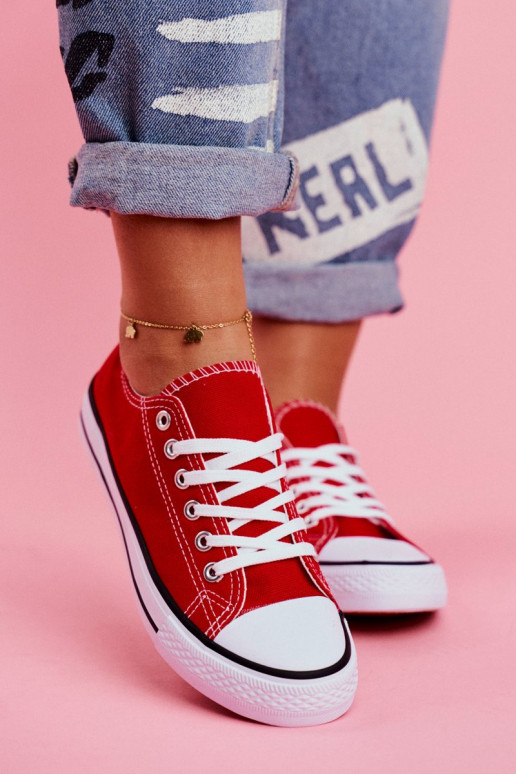 Chaussures décontractées rouges de modèle classique