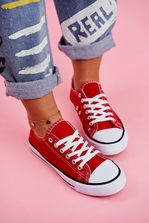 Chaussures décontractées rouges de modèle classique