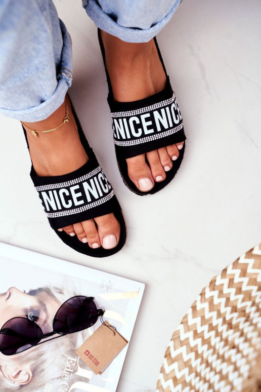 Chaussons aux yeux pétillants de couleur noire Be Nice Chaussons aux yeux pétillants de couleur noire Be Nice