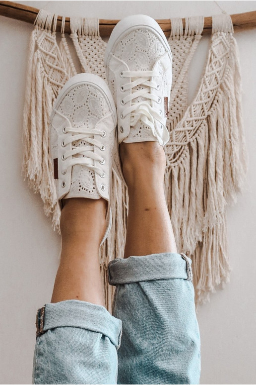 avec motifs dentelle Baskets BIG STAR W274925 couleur blanc