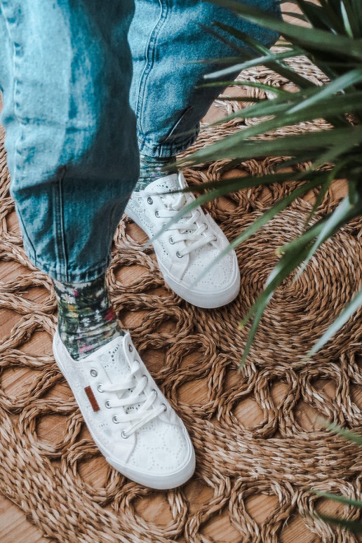 avec motifs dentelle Baskets BIG STAR W274925 couleur blanc