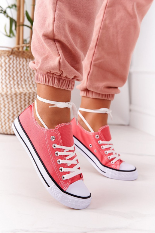 Chaussures décontractées modèle classique de couleur corail Chaussures décontractées modèle classique de couleur corail