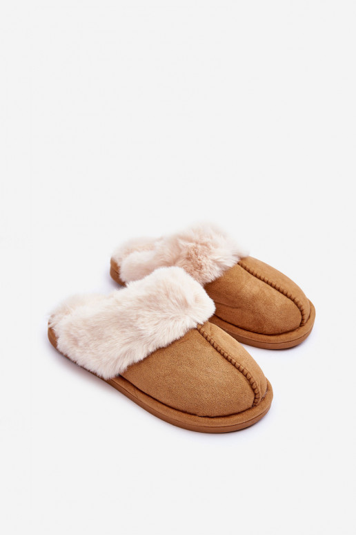 Chaussons avec fourrure de couleur marron Pinky