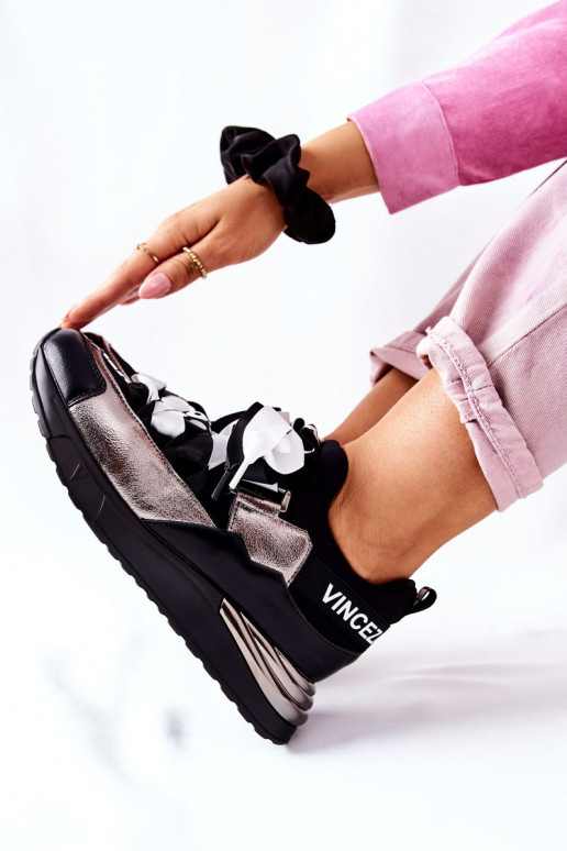 Chaussures style sport Baskets modèle chaussures Couleur noir et argent Dexla Chaussures style sport Baskets modèle chaussures Couleur noir et argent Dexla