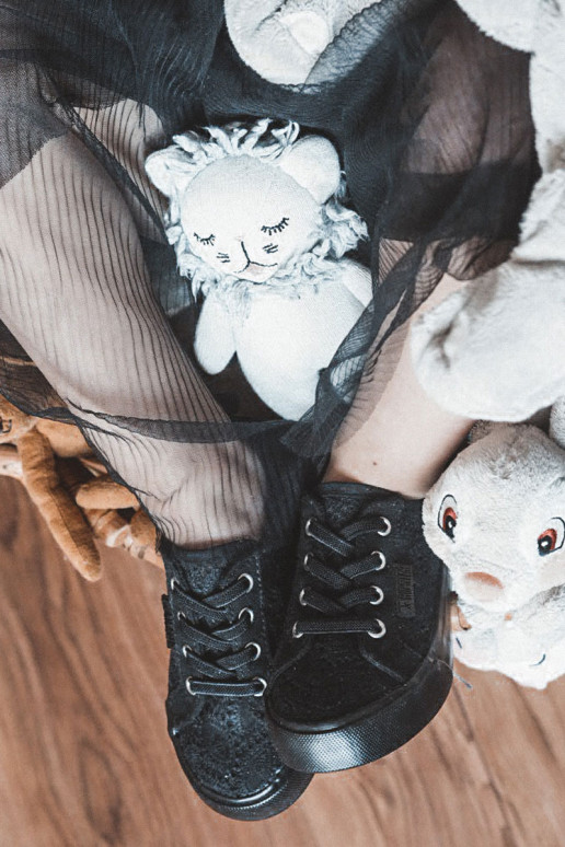 chaussures de loisirs avec éléments ajourés Big Star JJ374133 couleur noir chaussures de loisirs avec éléments ajourés Big Star JJ374133 couleur noir