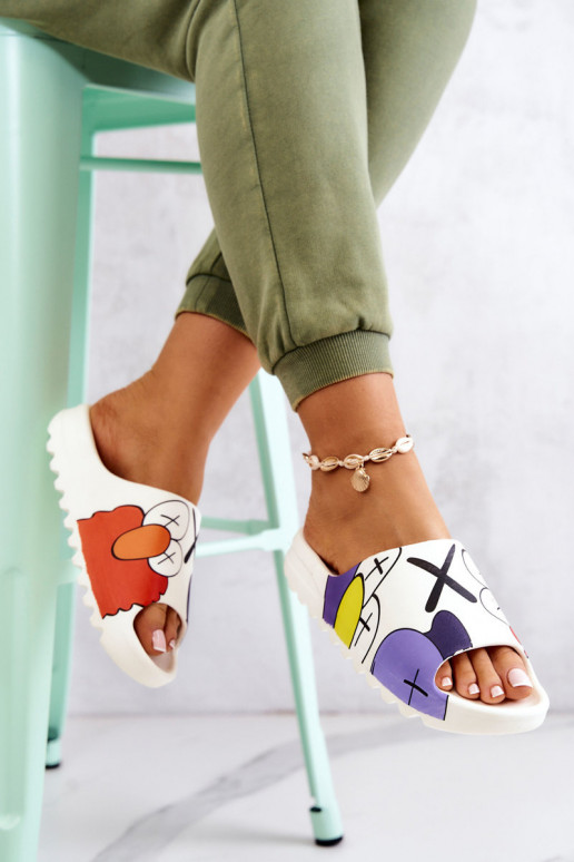 Avec les monstres Naiem Avec les monstres Naiem