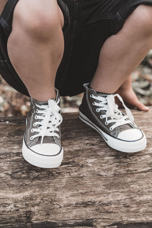 Chaussures de loisirs pour enfants à semelles de couleur kaki Filemon