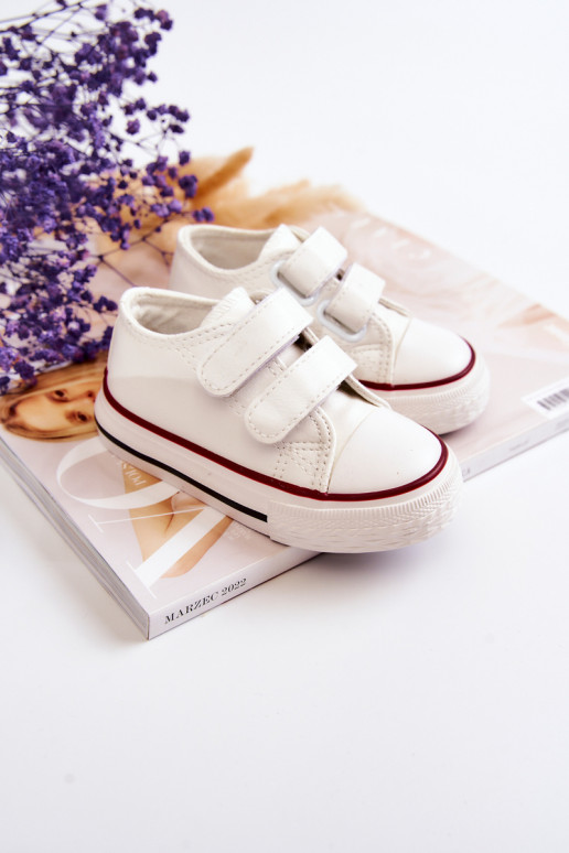 Baskets pour enfants chaussures décontractées avec attaches adhésives couleur blanche Foster Baskets pour enfants chaussures décontractées avec attaches adhésives couleur blanche Foster