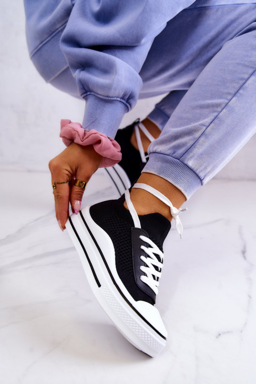 Baskets à semelle type chaussette de couleur noire Soren Baskets à semelle type chaussette de couleur noire Soren