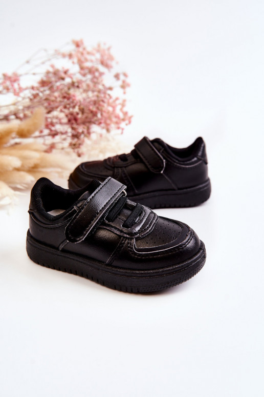Chaussures de sport pour enfants de couleur noire Frillo