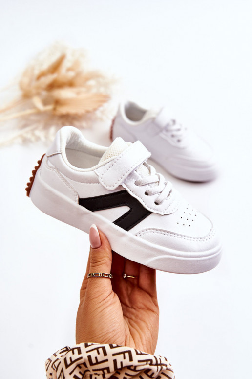 Chaussures de sport enfant couleur blanc-noir Jessie Chaussures de sport enfant couleur blanc-noir Jessie