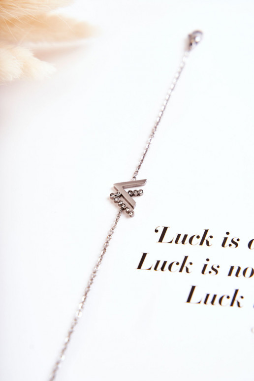 Bracelet avec une chaîne aux yeux scintillants, couleur argent Bracelet avec une chaîne aux yeux scintillants, couleur argent