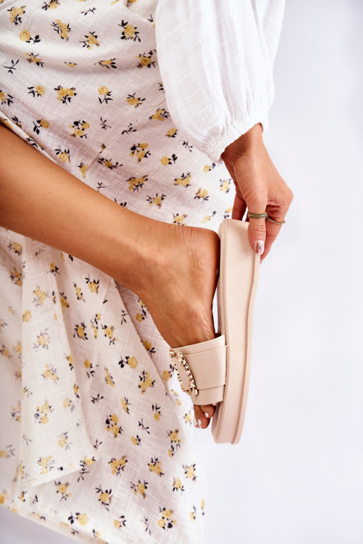 Chaussons mode cuir couleur beige Adaline