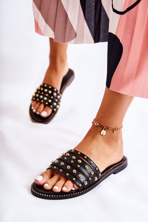 Chaussons en cuir avec ornements de couleur noire Brien Chaussons en cuir avec ornements de couleur noire Brien