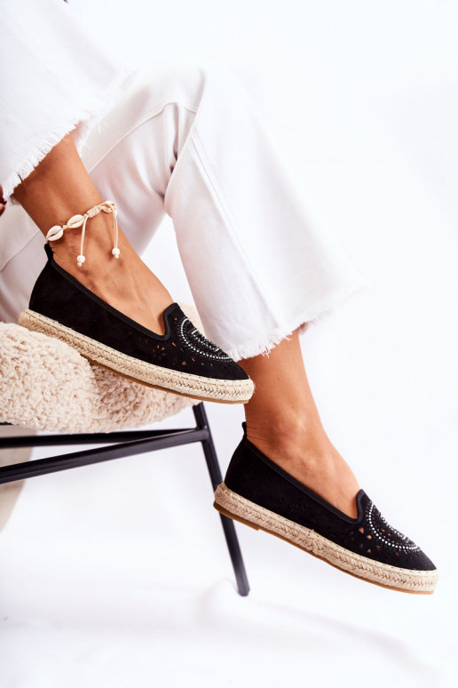 avec des éléments ajourés Espadrilles d'un modèle frappant en noir Meredith avec des éléments ajourés Espadrilles d'un modèle frappant en noir Meredith
