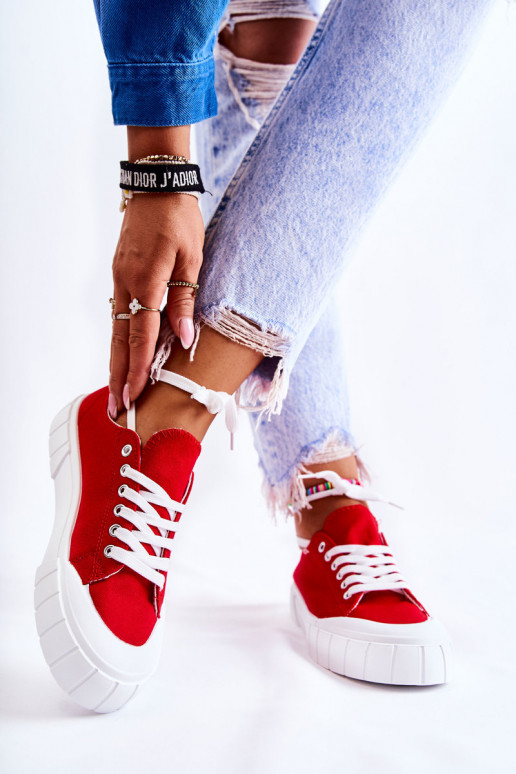 Chaussures pour femmes avec plateforme de couleur rouge Chaussures pour femmes avec plateforme de couleur rouge