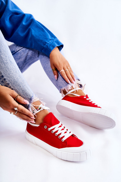 Chaussures pour femmes avec plateforme de couleur rouge Chaussures pour femmes avec plateforme de couleur rouge