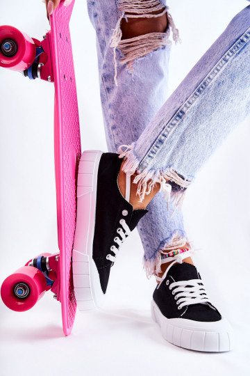 Chaussures à plateforme pour femmes en noir 2