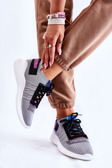 Chaussures Klayra du modèle sneaker de couleur grise