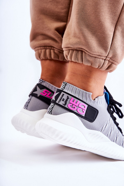 Chaussures Klayra du modèle sneaker de couleur grise