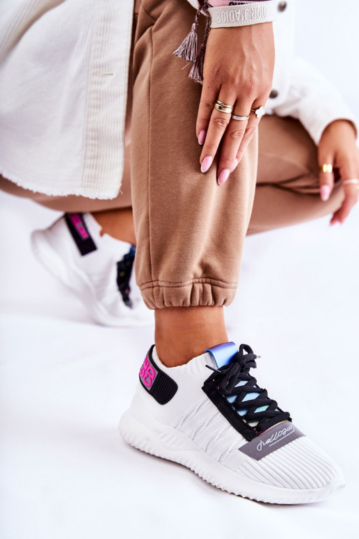 Chaussures Klayra de couleur blanche du modèle de sneaker