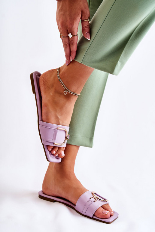 Chaussons modèle classique avec ornements couleur violet Shilla