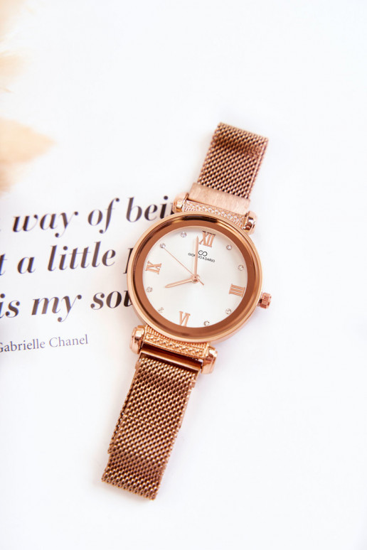 Montre femme Giorgio & Dario à fermoir magnétique en or rose Montre femme Giorgio & Dario à fermoir magnétique en or rose