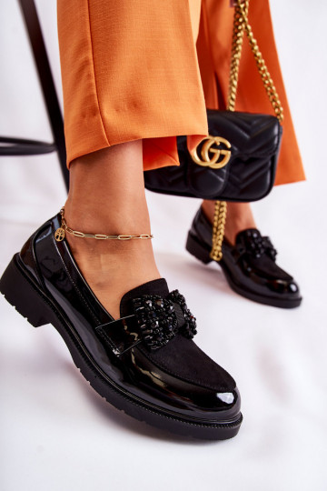 chaussures en cuir verni avec rubans noires Laurent