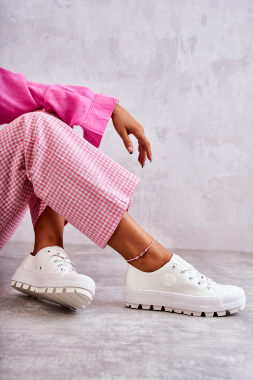 chaussures de loisirs effet vernis Big Star KK274045 couleur blanc chaussures de loisirs effet vernis Big Star KK274045 couleur blanc