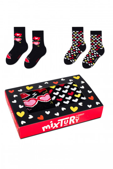 Un lot de chaussettes colorées