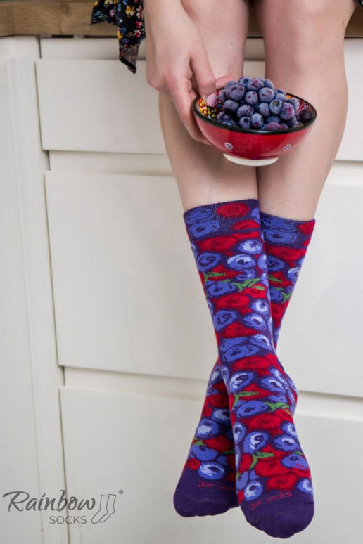 2 paires de chaussettes colorées dans une boîte 2 paires de chaussettes colorées dans une boîte