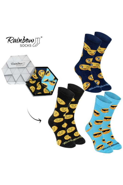 3 paires de chaussettes colorées dans une boîte